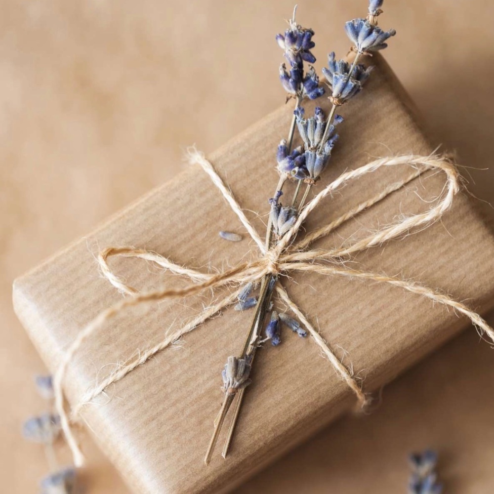 FREE GIFT with any purchase!